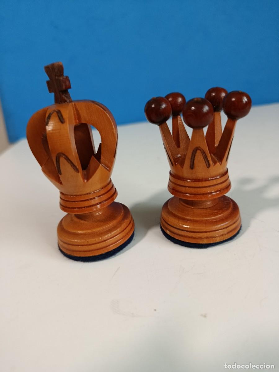 Juegos de mesa: REY Y REINA DE AJEDREZ POLACO. MODELO REALEZA