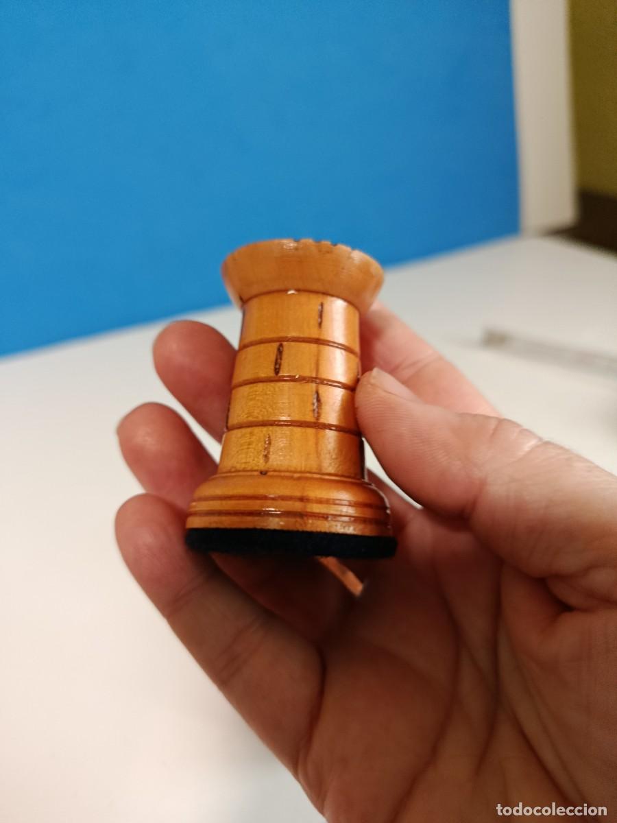Juegos de mesa: DOS TORRES DE AJEDREZ POLACO DE MADERA. MODELO REALEZA - Foto 4