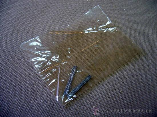 Jouets Anciens: SCALEXTRIC, ESCOBILLAS, SIN USAR, 2.5 CM