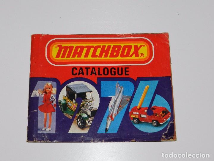 Brinquedos antigos: CATALGO MATCHBOX 1976 , PEQUE&Ntilde;AS ROTURAS , SE&Ntilde;ALES DE USO