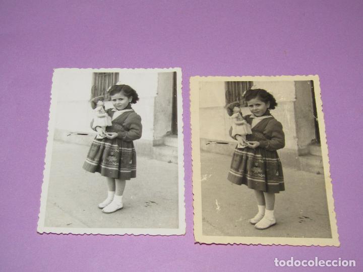 Jouets Anciens: Antiguas Fotograf&iacute;as de Ni&ntilde;a con Juguetes Reportajes Mart&iacute;nez de Valencia - A&ntilde;o 1950s.