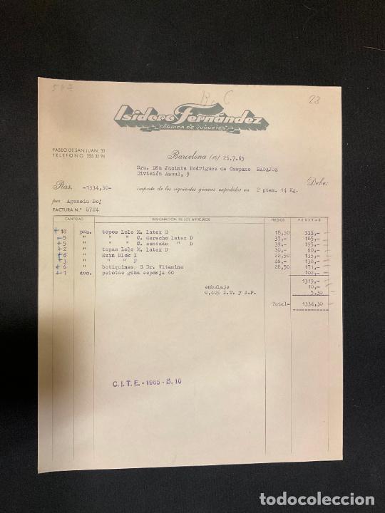 Brinquedos antigos: FACTURA DE JUGUETES. ISIDORO FERNANDEZ. FABRICA DE JUGUETES. BARCELONA. 1965