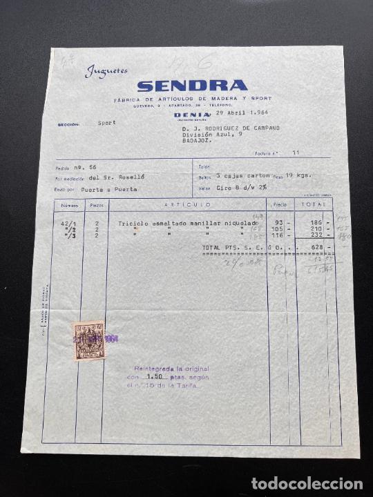 Brinquedos antigos: FACTURA DE JUGUETES. JUGUETES SENDRA. F&Aacute;BRICA DE ARTICULOS DE MADERA Y SPORT. DENIA - ALICANTE, 1964