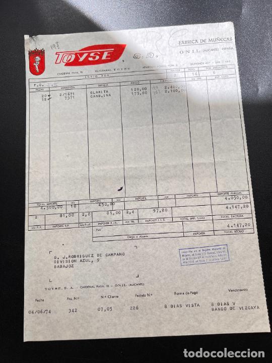 Jouets Anciens: FACTURA DE JUGUETES. TOYSE. F&Aacute;BRICA DE MU&Ntilde;ECAS.CLARITA. ONIL - ALICANTE, 1974