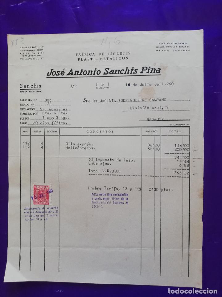 Juguetes antiguos: FACTURA DE JUGUETES. FABRICA DE JUGUETES PLASTI-METALICOS. SANCHIS PINA. IBI, ALICANTE, 1960.