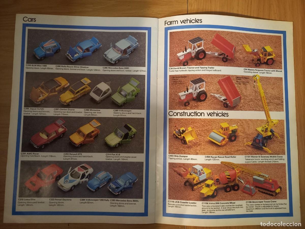 Juguetes antiguos: CAT&Aacute;LOGO CORGI DIE-CAST MODELS 1977. - Foto 3
