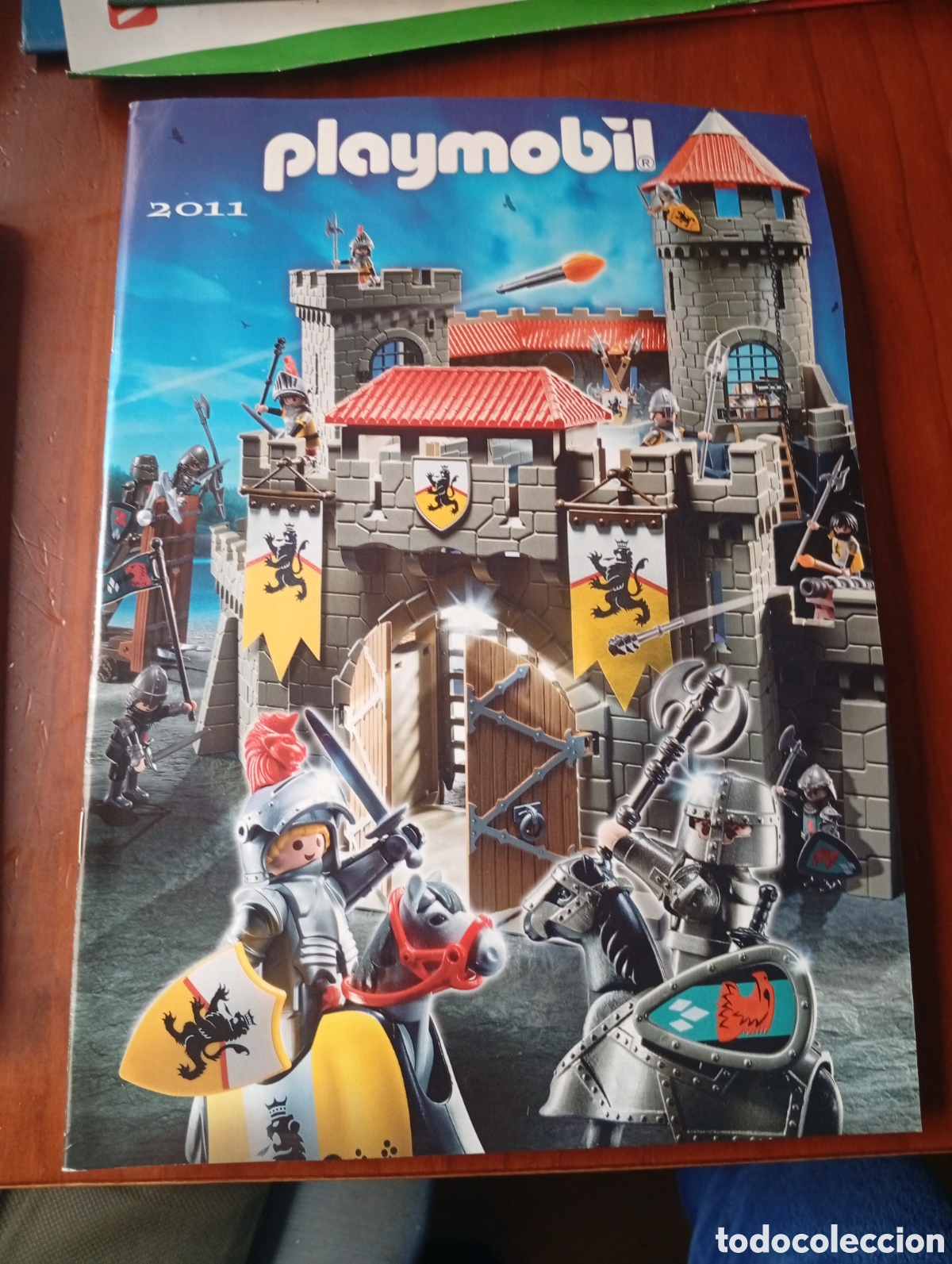 Juguetes antiguos: CATALOGO PLAYMOBIL 2011 - Foto 1