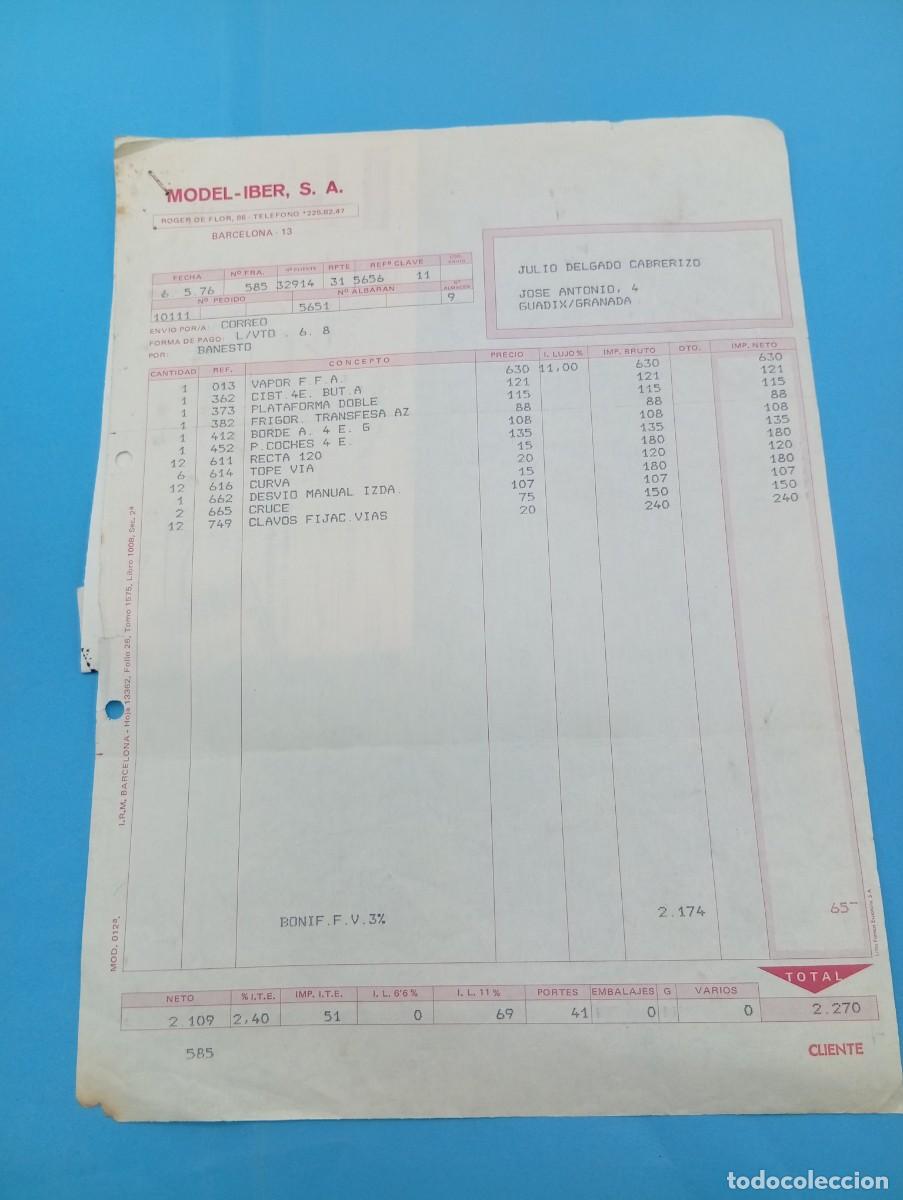 Juguetes antiguos: FACTURA Y LETRA DE CAMBIO DE JUGUETES. MODEL-IBER, S.A. BARCELONA, 1976.