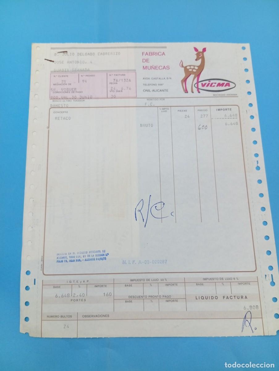 Juguetes antiguos: FACTURA Y LETRA DE CAMBIO DE JUGUETES. VICMA. FABRICA DE MU&Ntilde;ECAS. ONIL, ALICANTE, 1976.