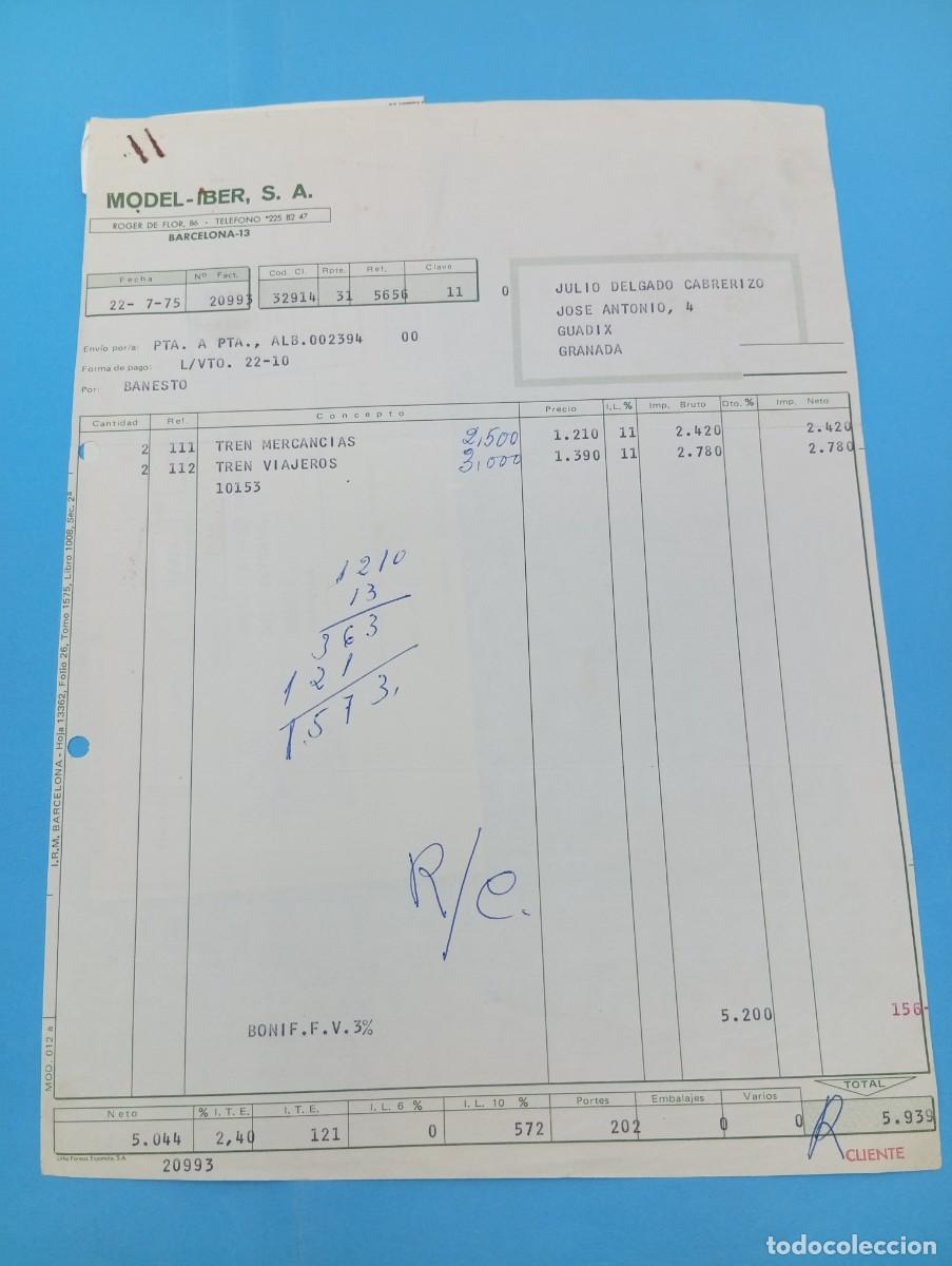Juguetes antiguos: FACTURA Y LETRA DE CAMBIO DE JUGUETES. MODEL-IBER, S.A. BARCELONA, 1975.