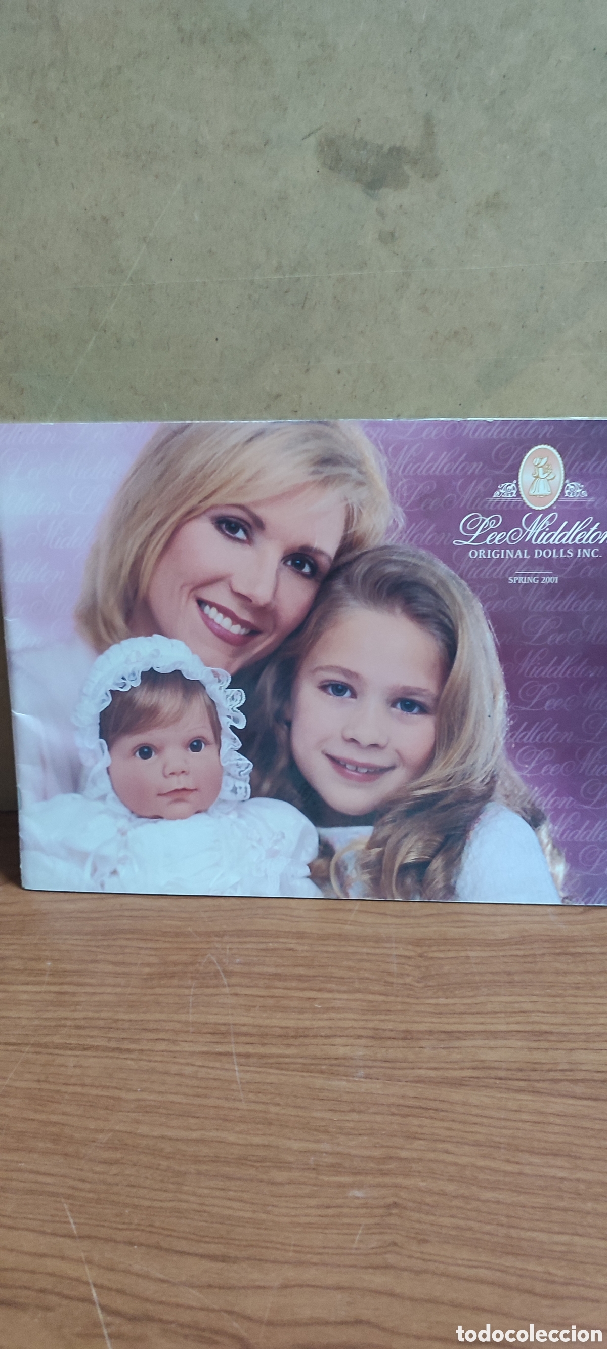 Juguetes antiguos: Catalogo de mu&ntilde;ecas Lee Middleton del a&ntilde;o 2001.