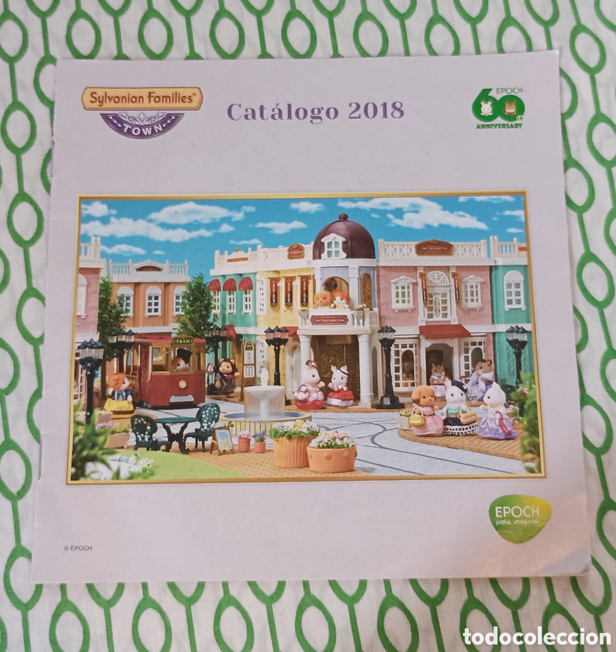 Juguetes antiguos: CAT&Aacute;LOGO Sylvanian Families &laquo;Town&raquo; 2018. En espa&ntilde;ol / portugu&eacute;s. Grapa. 20 p&aacute;gs. Muy buen estado.