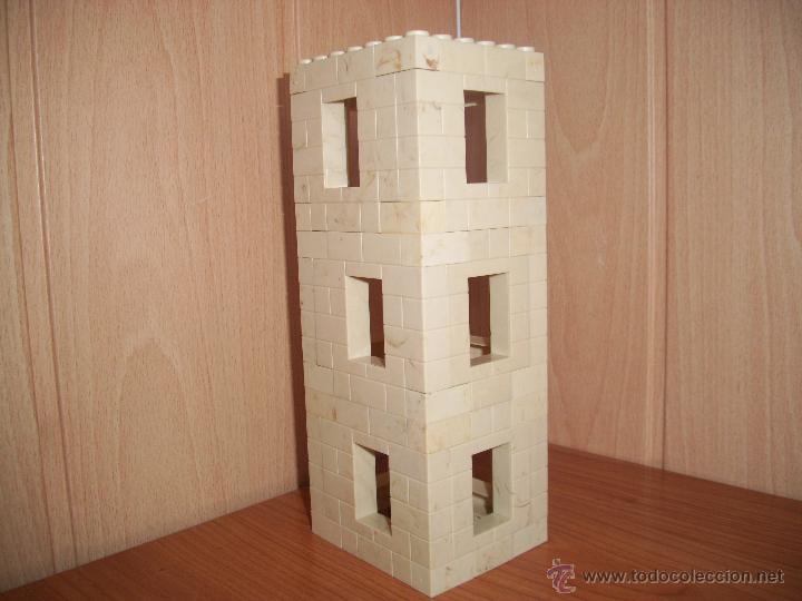 Juguetes antiguos Exin: EXIN CASTILLOS: TORRE RECTANGULAR DE 23CM DE ALTO. - Foto 1