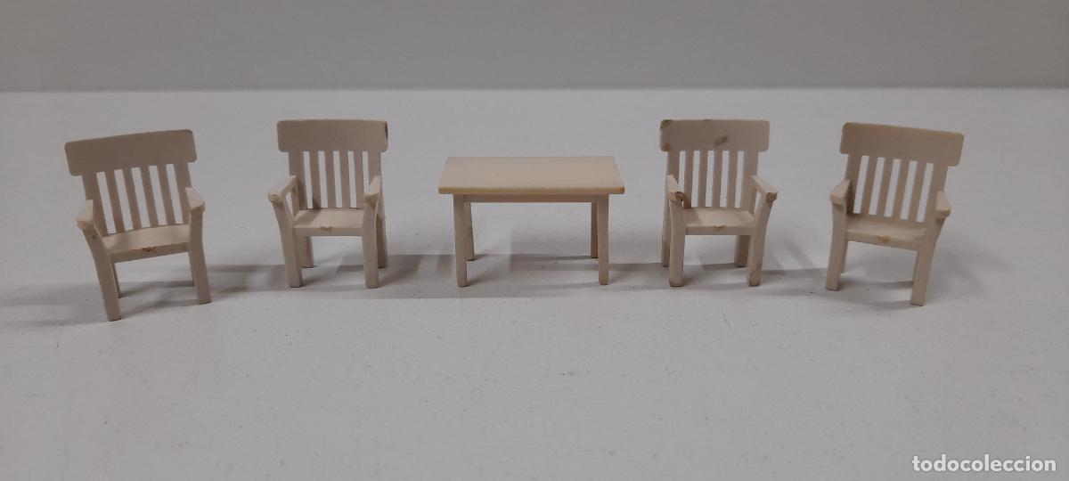 Juguetes antiguos Exin: SILLAS Y MESA . COMPLEMENTOS ORIGINALES DE EXIN WEST . - Foto 2