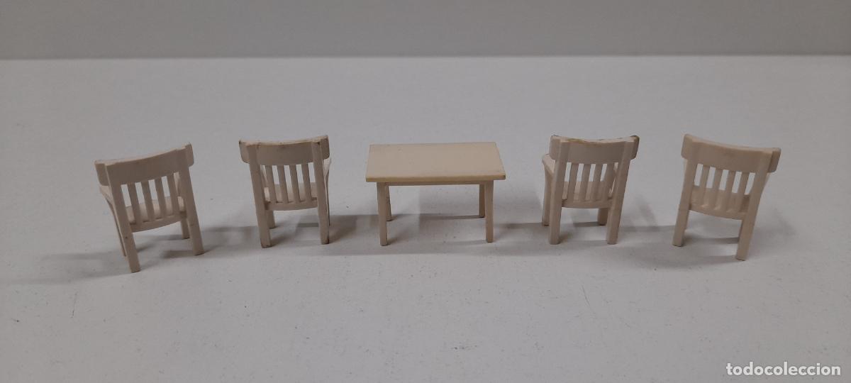 Juguetes antiguos Exin: SILLAS Y MESA . COMPLEMENTOS ORIGINALES DE EXIN WEST . - Foto 4
