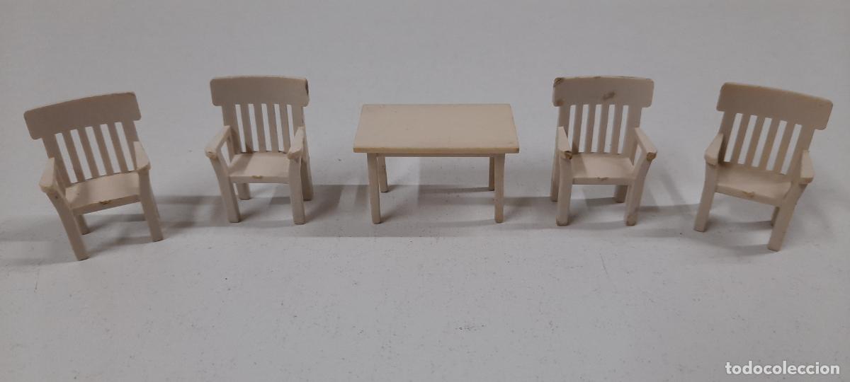 Juguetes antiguos Exin: SILLAS Y MESA . COMPLEMENTOS ORIGINALES DE EXIN WEST . - Foto 1