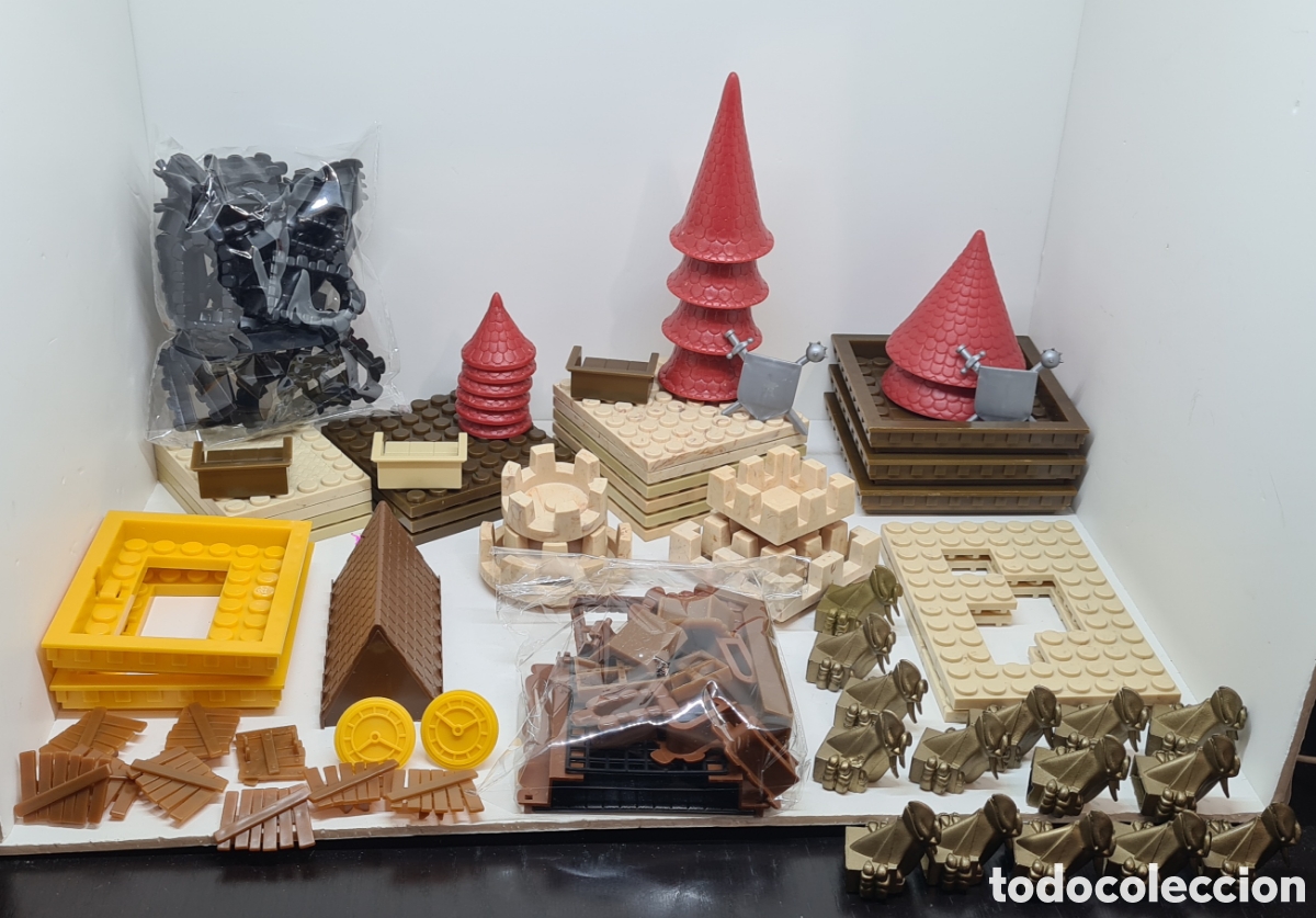 Juguetes antiguos Exin: EXIN CASTILLOS BASES TEJADOS GARGOLAS PUERTAS VENTANAS BALCONES PDJ PIEZAS NUEVAS