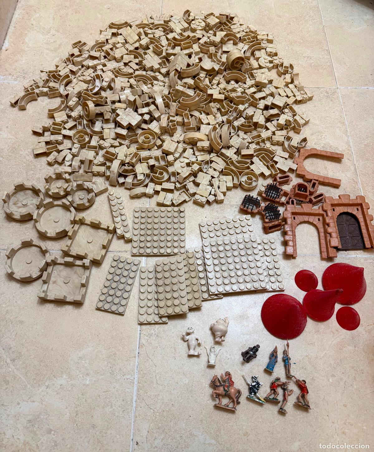 Juguetes antiguos Exin: Lote de piezas exin castillos y figuras 2 kg