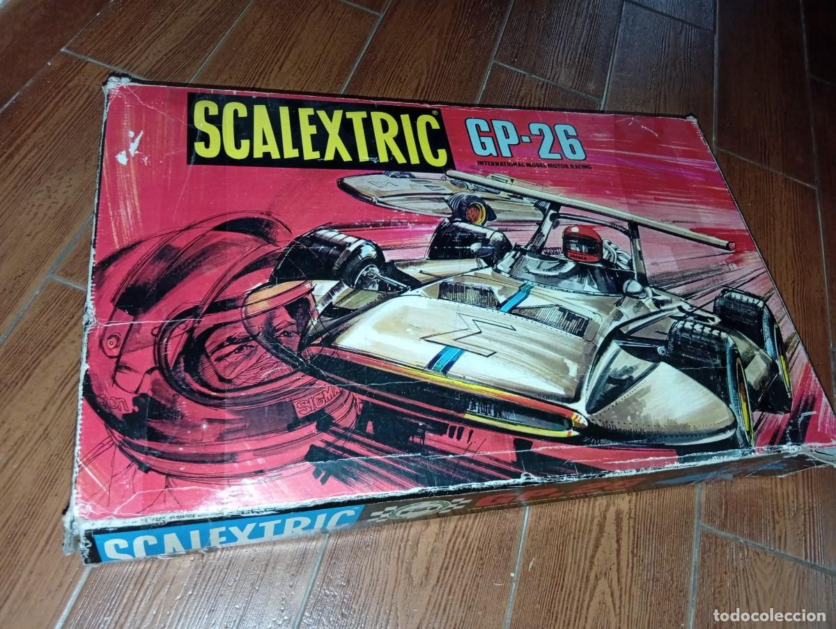 Juguetes antiguos Exin: Circuito Scalextric GP 26 EXIN.Con coches SIGMA. A&ntilde;os 70.