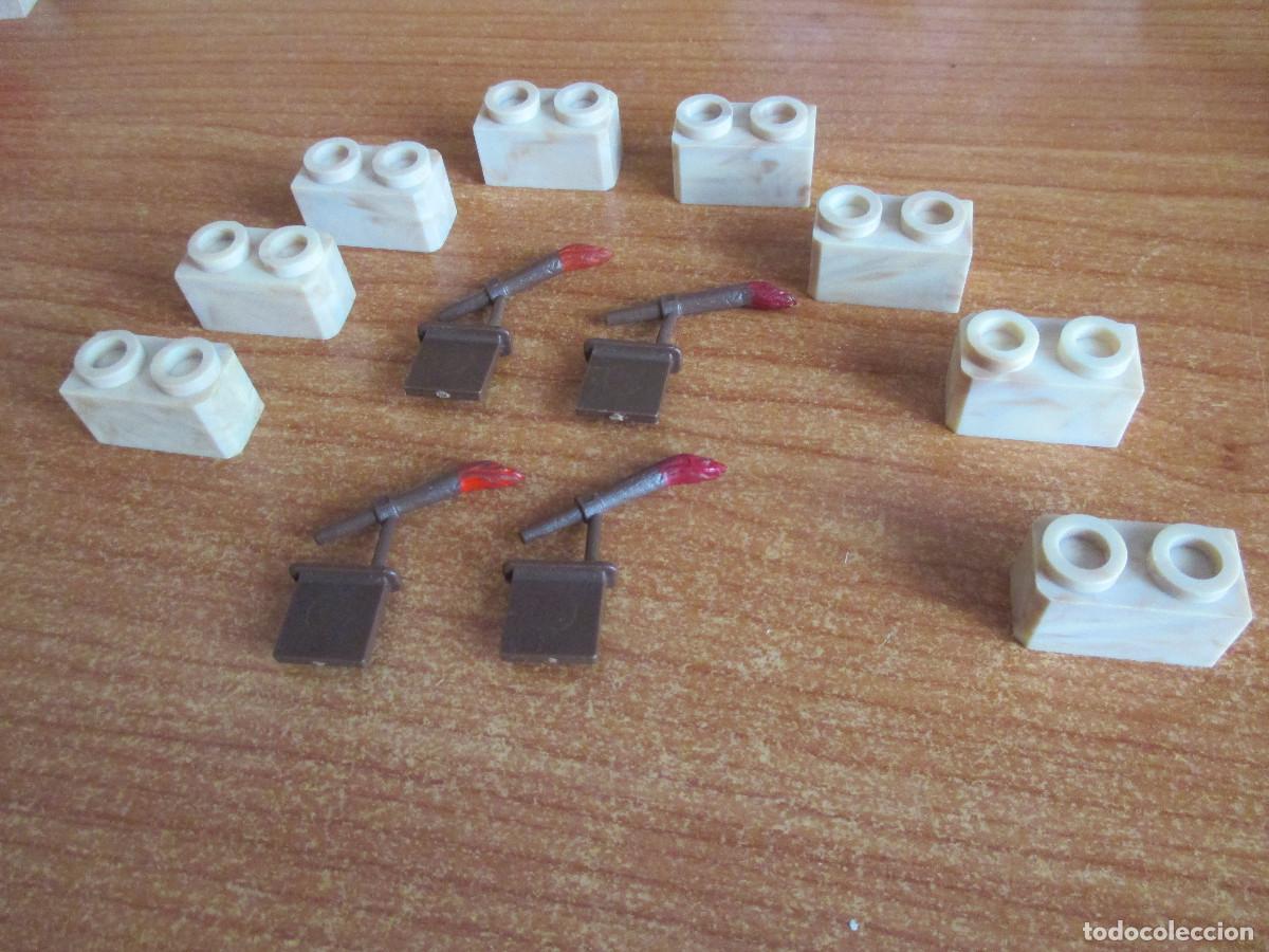 Juguetes antiguos Exin: EXIN CASTILLOS A&Ntilde;OS 70 : 1 LOTE 4 ANTORCHAS CON LOS 8 LADRILLOS PARA SU COLOCACION