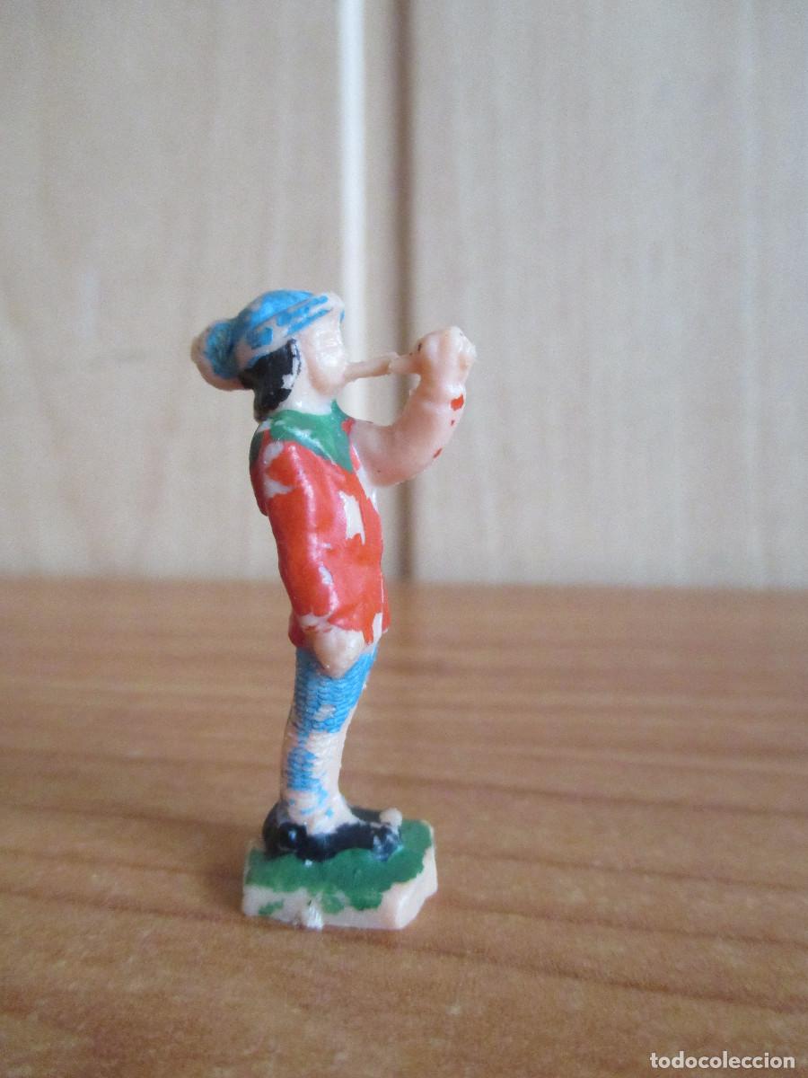 Juguetes antiguos Exin: EXIN CASTILLOS A&Ntilde;OS 70 : 1 TROMPETERO CON TARA ( FALTA TROMPETA )