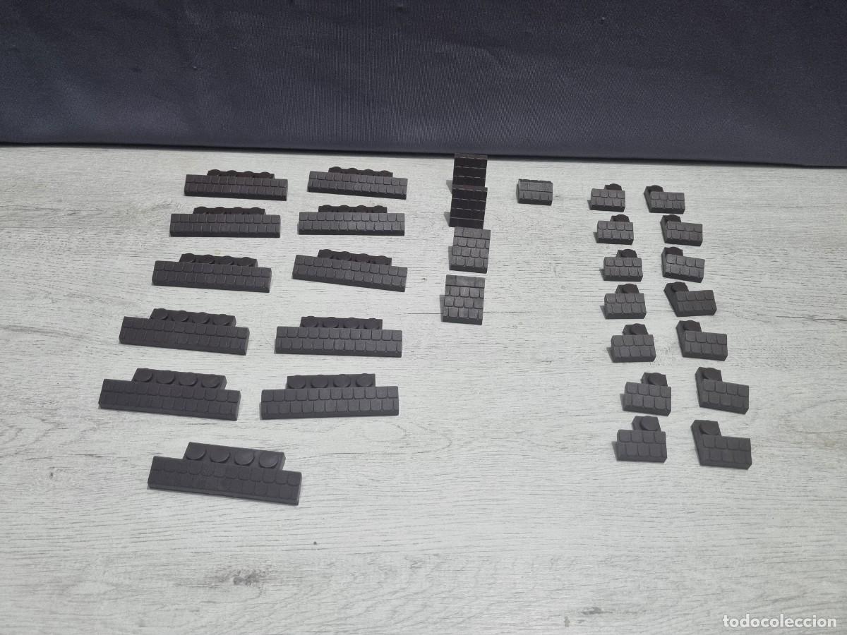 Juguetes antiguos Exin: Lote 30 piezas tejados marrones variadas exin west