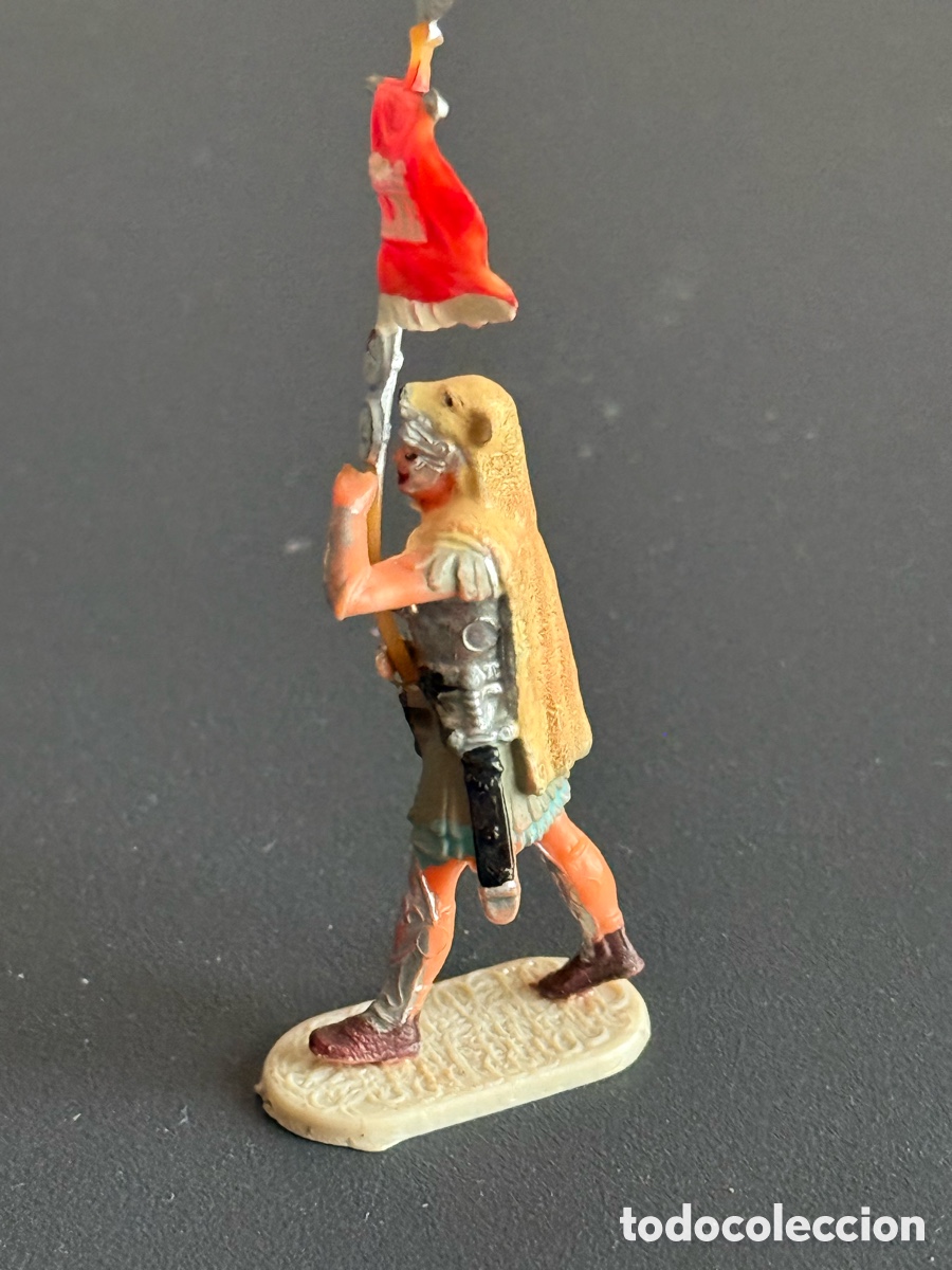 Juguetes antiguos Exin: Legionario Romano. Portaestamdarte ELASTOLIN. EXIN CASTILLOS 7 cm