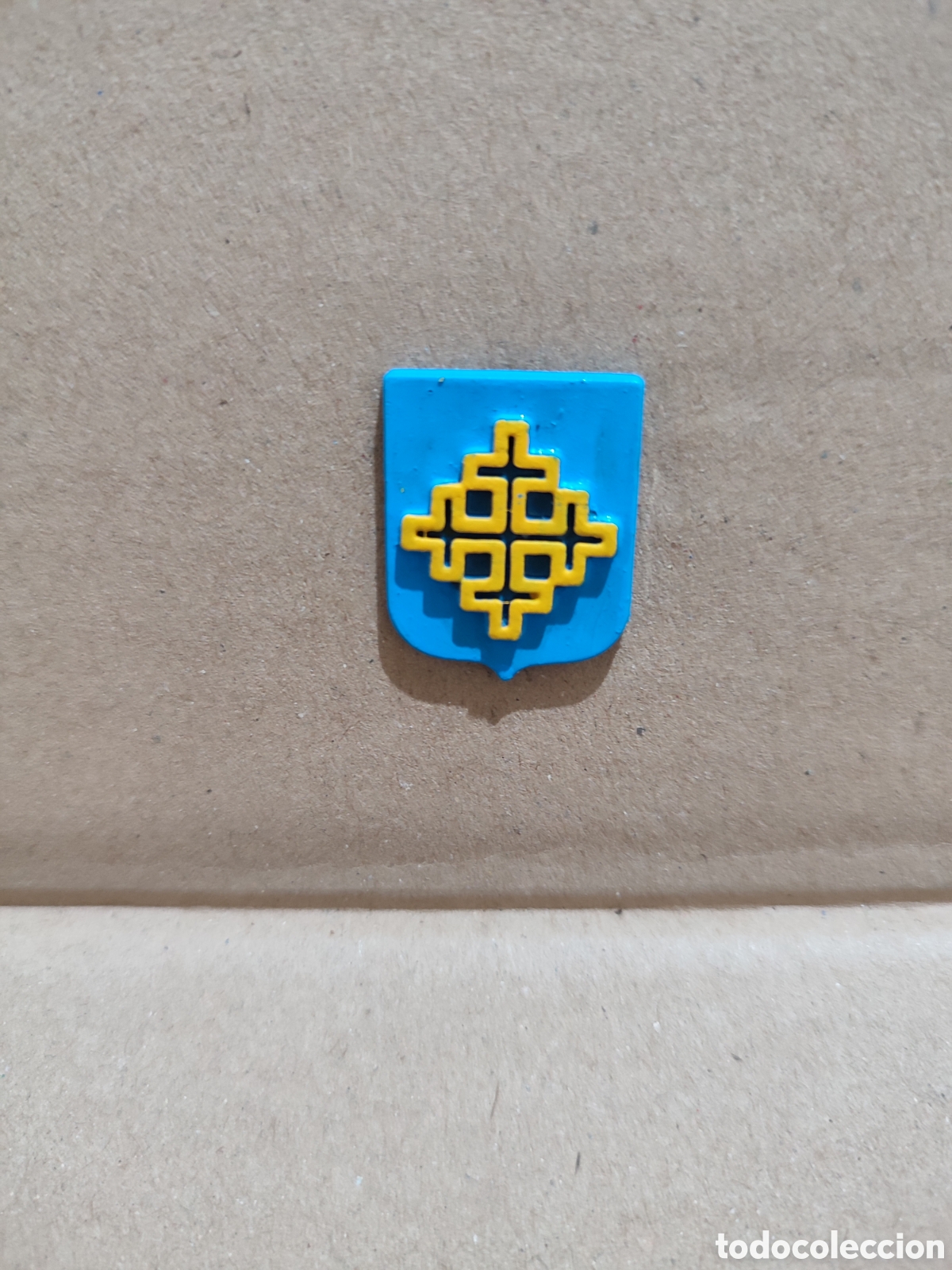 Juguetes antiguos Exin: Escudo Exin castillos - Foto 1