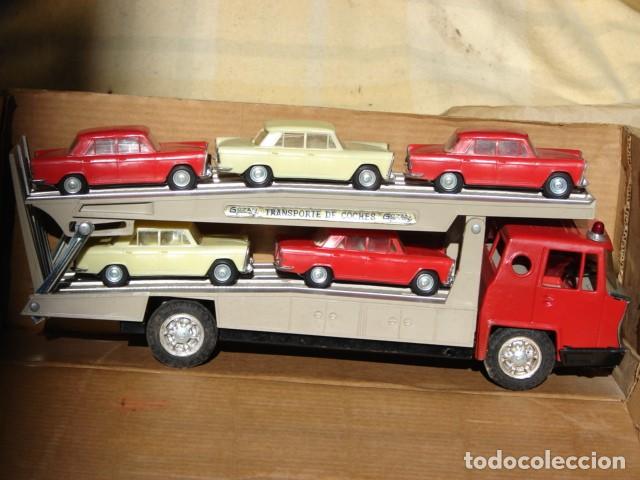 Camion Vintage Horizont - Porte-voitures Gozan - Plastique Et Métal Blanc - Rouge