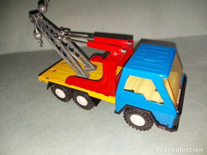 Juguetes antiguos Goz&aacute;n: GOZAN CAMION GRUA, CAMION