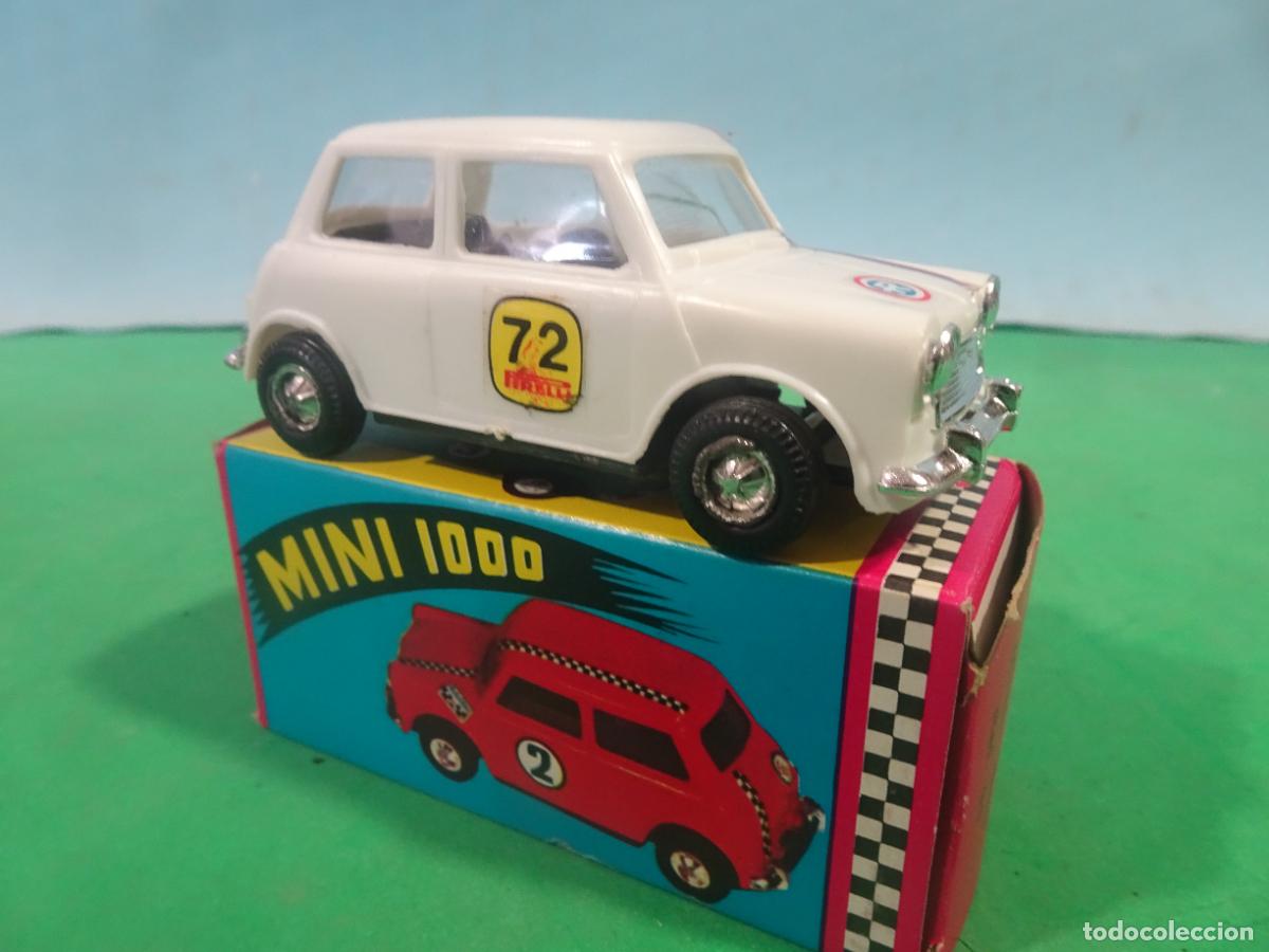 Juguetes antiguos Goz&aacute;n: MINI 1000 GOZAN COCHE -nuevo - Foto 2