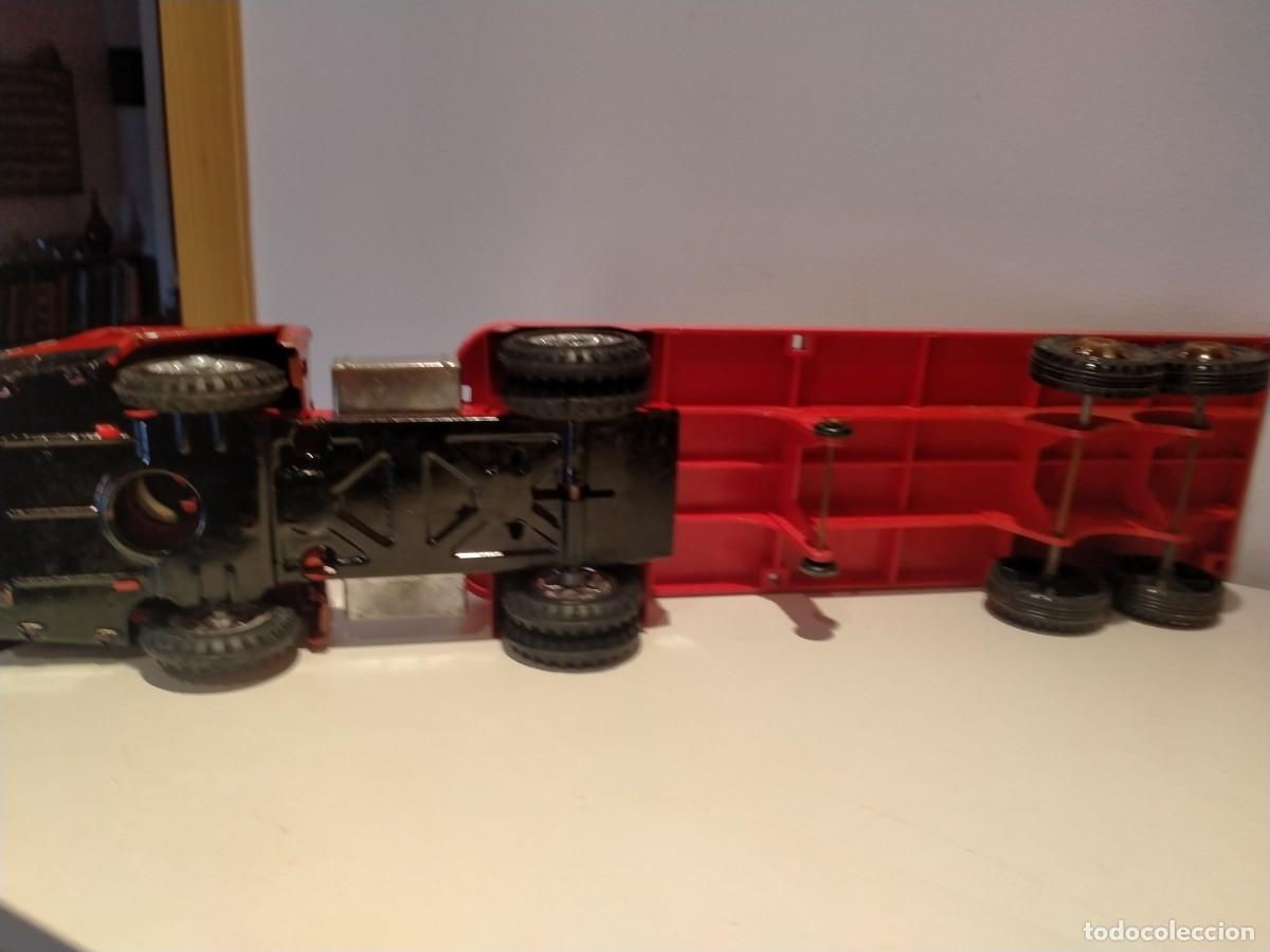 Juguetes antiguos Goz&aacute;n: Cami&oacute;n Gozan plataforma con coche - Foto 11