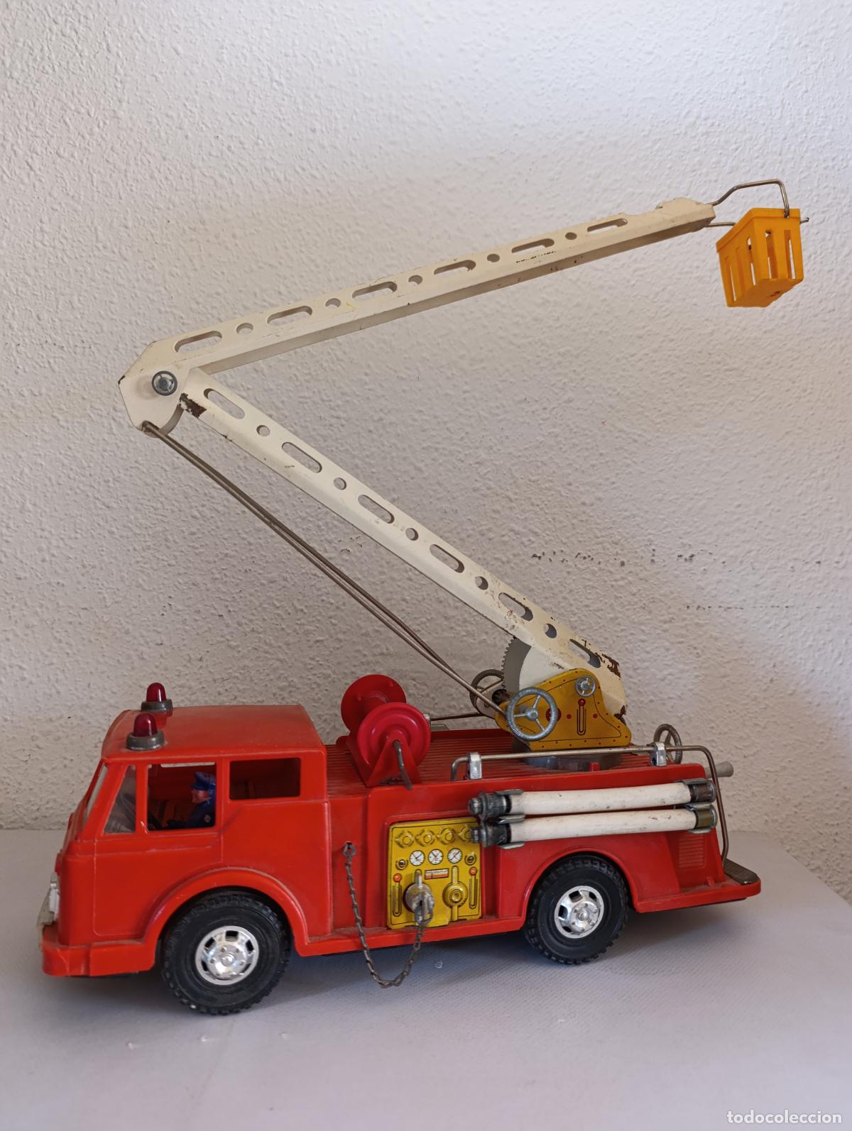 Juguetes antiguos Goz&aacute;n: ANTIGUO COCHE DE JUGUETE CAMION DE BOMBEROS GOZAN - VINTAGE - HOJALATA, A&Ntilde;OS 70 (220)
