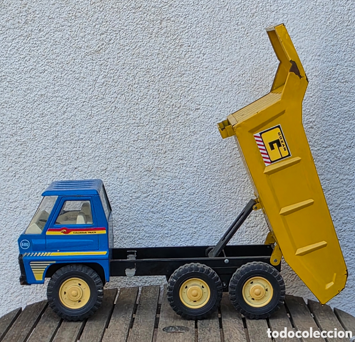 Juguetes antiguos Goz&aacute;n: Cami&oacute;n Volquete Colossus Truck 600 de Goz&aacute;n Works - Made in Spain - Juguete Retro Obras Hojalata