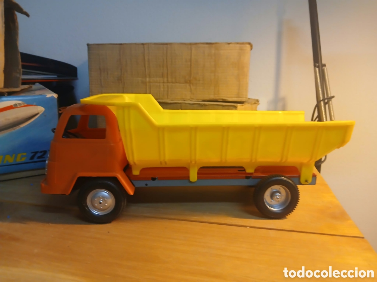 Juguetes antiguos Goz&aacute;n: Camion pegaso/barreiros de gozan a&ntilde;os 60