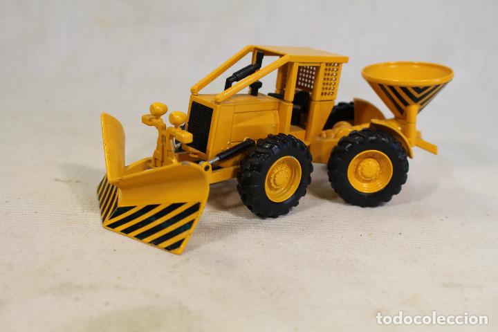 Juguetes antiguos Joal: tractor con tolba de joal - Foto 6