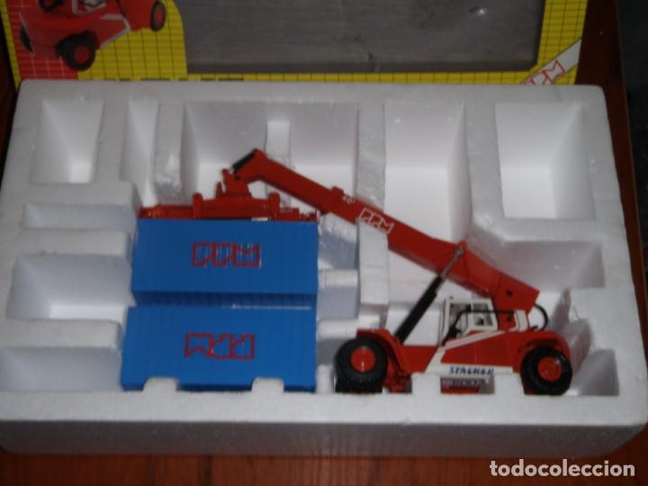 Juguetes antiguos Joal: GRUA JOAL PPM SUPER STACKER CON CAJA - Foto 2