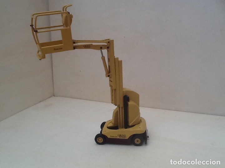 Juguetes antiguos Joal: Joal elevadora Grove Toucan 1:25 - Foto 1