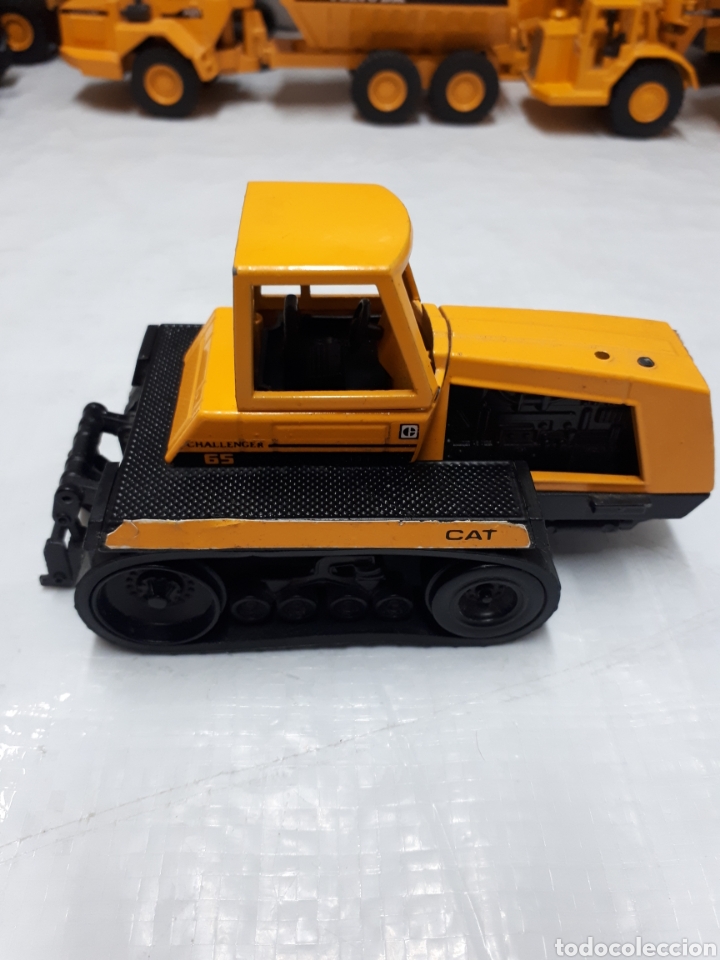 New In Box Joal Compact C-225 Excavator 1:70 Scale