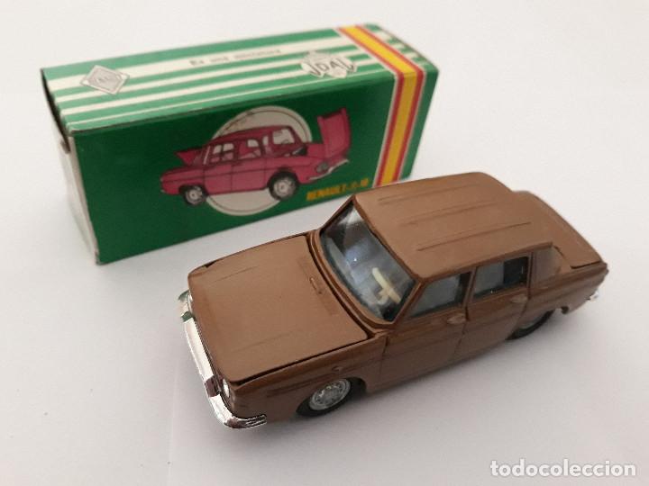 Juguetes antiguos Joal: RENAULT R-10 by Joal - Foto 2