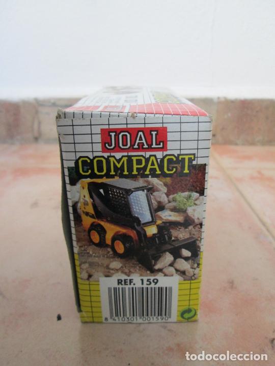 Juguetes antiguos Joal: Mini Cargadora JCB 185, JOAL COMPACT, Escala 1:35. Ref. 159. - Foto 4