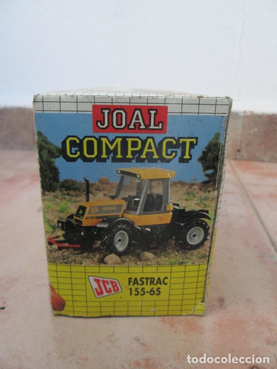 Juguetes antiguos Joal: JCB FASTRAC 155-65, JOAL COMPACT, Escala 1:35. Ref 195. - Foto 2