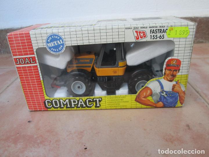 Juguetes antiguos Joal: JCB FASTRAC 155-65, JOAL COMPACT, Escala 1:35. Ref 195. - Foto 1