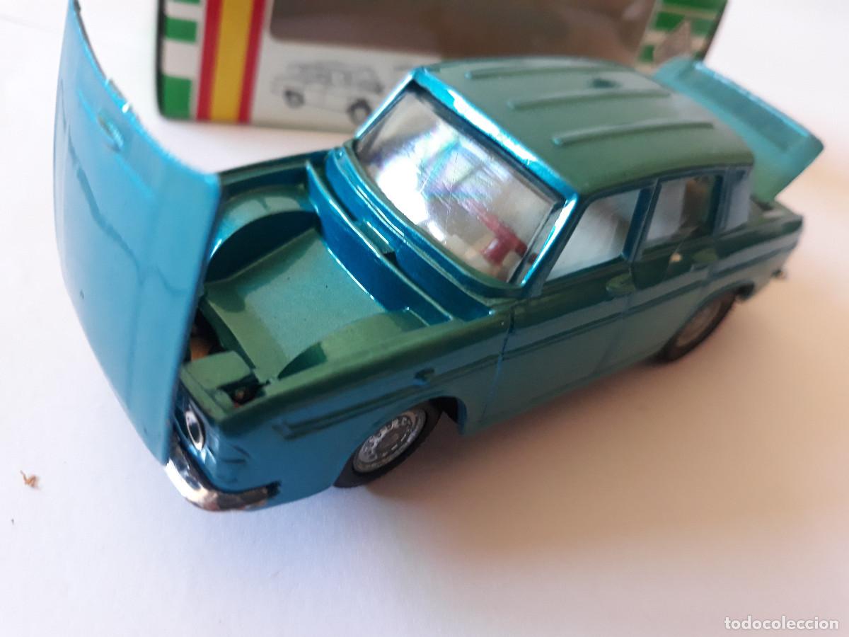 Juguetes antiguos Joal: RENAULT R-10 by Joal - Foto 6