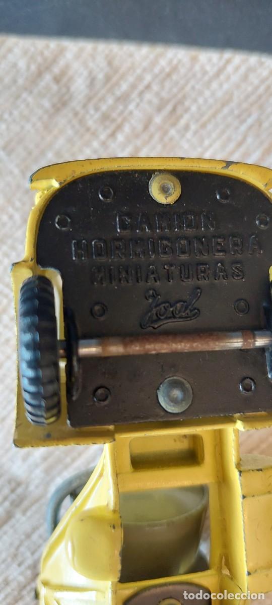 Juguetes antiguos Joal: Cami&oacute;n hormigonera marca Joal - Foto 3