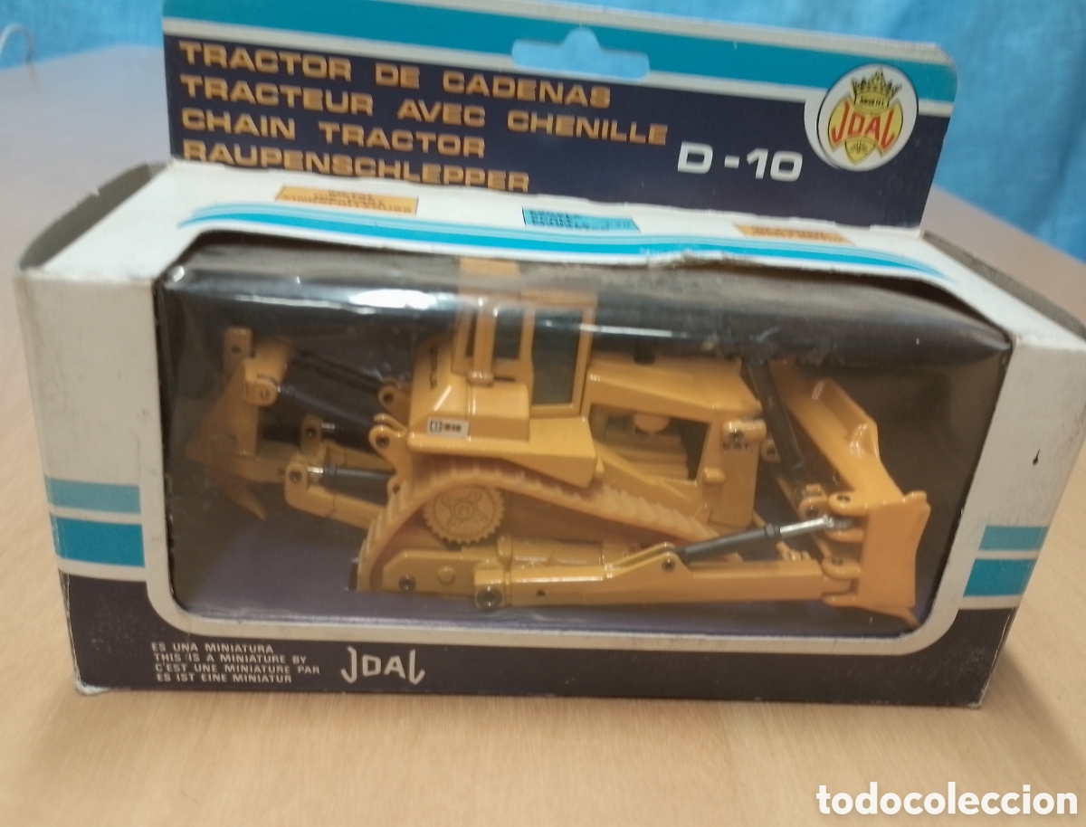 Juguetes antiguos Joal: Tractor de cadenas D10 Joal. Sin usar. - Foto 2