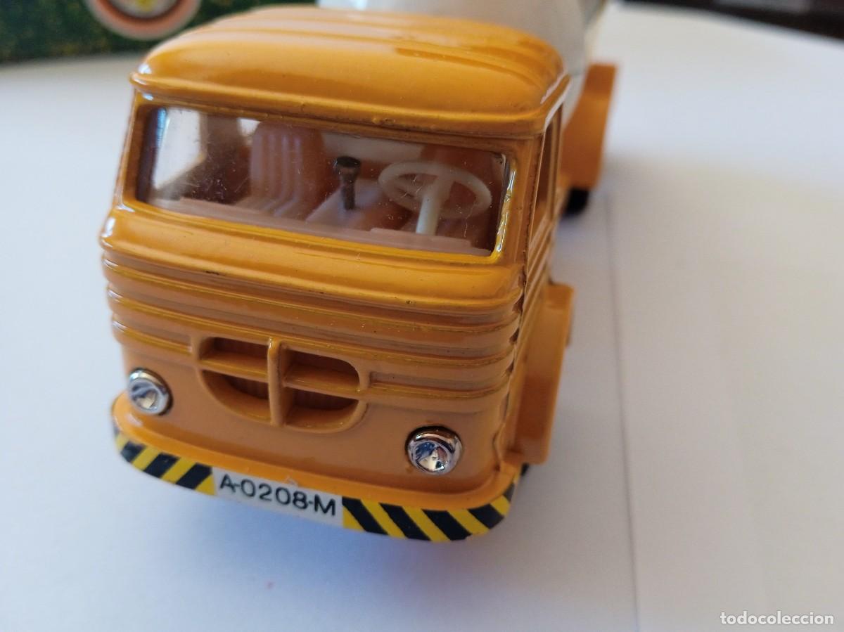 Juguetes antiguos Joal: CAMI&Oacute;N PEGASO BUTANO - Foto 4
