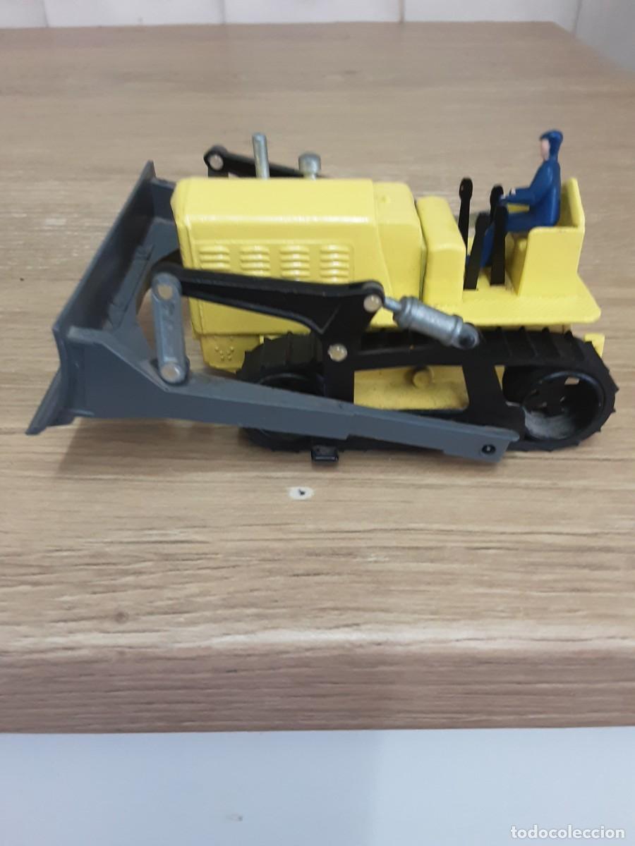 Juguetes antiguos Joal: Bulldozer Massey Harris, marca &rdquo; Joal &rdquo;