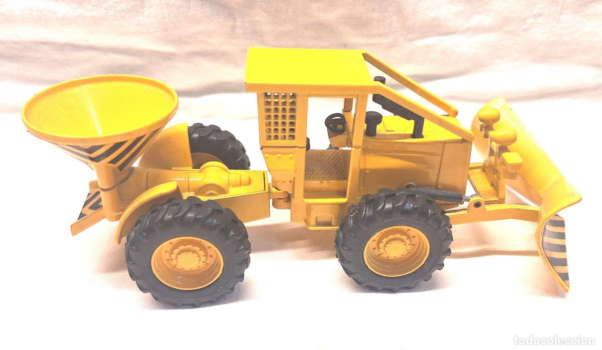 Juguetes antiguos Joal: Tractor Quitanieves Caterpillar de Joal - Foto 2