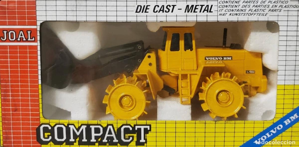 Juguetes antiguos Joal: Pala cargadora VOLVO BM L-160 / Compactor de residuos (JOAL 241) Escala 1:50 - Nuevo, en su caja.
